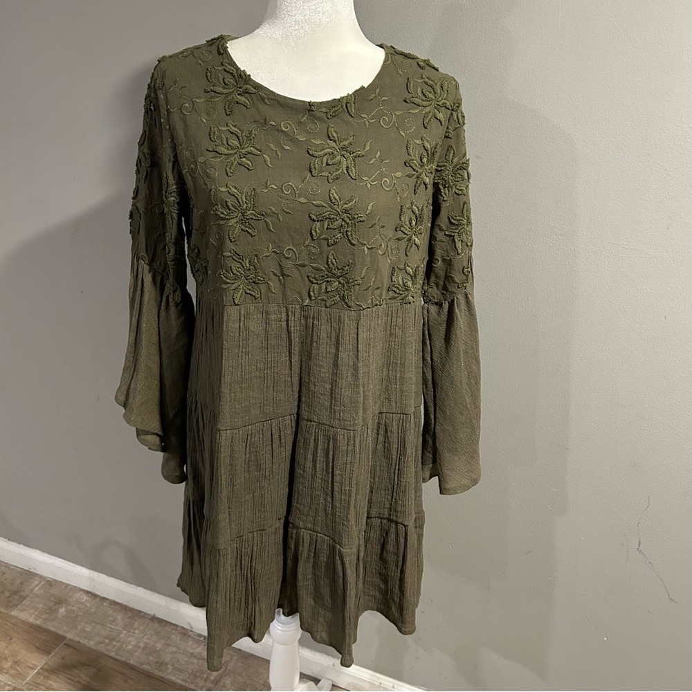 Gigio by Umgee Green Tunic Shirt Dress Ruffles embroidered Medium EUC
